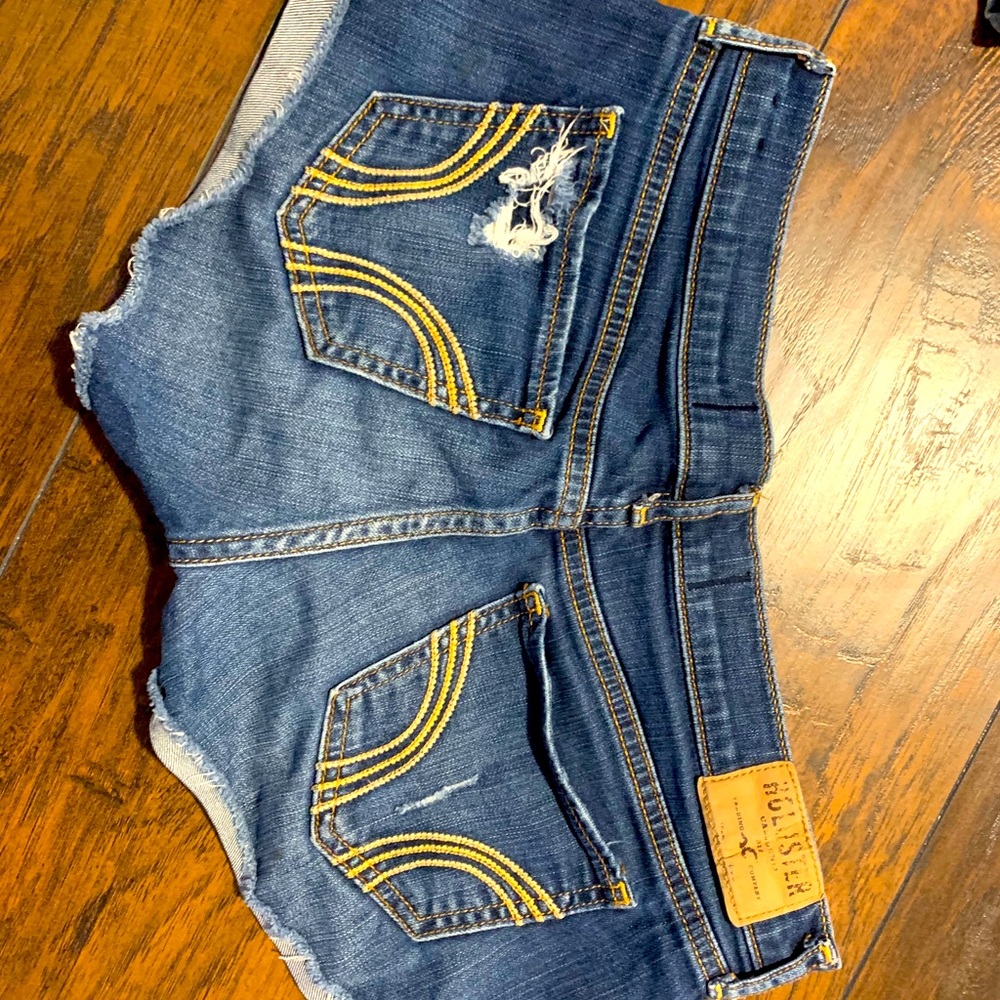 Like new hollister shorts
